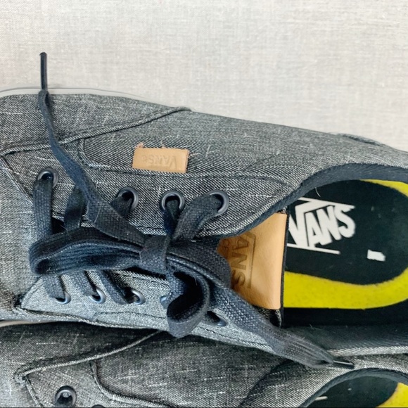 Men’s Vans Canvas Shoes Size 13 - Picture 2 of 7